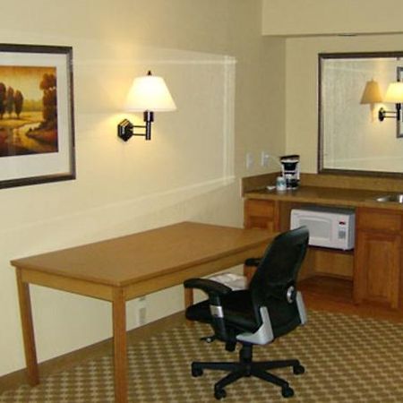 Ramada Huntsville Pokój zdjęcie