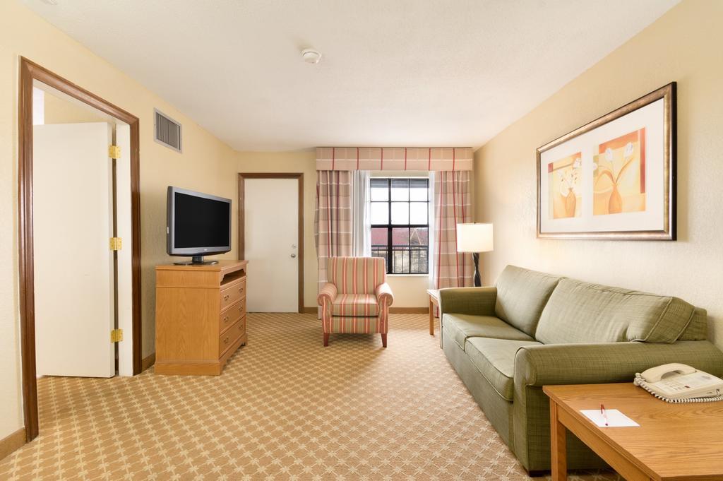 Ramada Huntsville Pokój zdjęcie