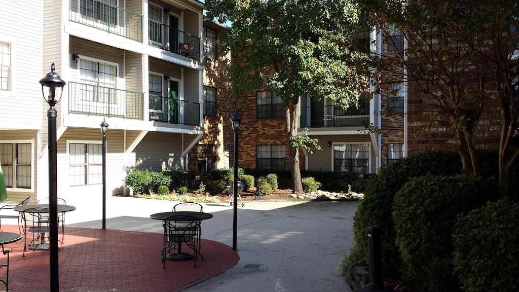 Ramada Huntsville Zewnętrze zdjęcie